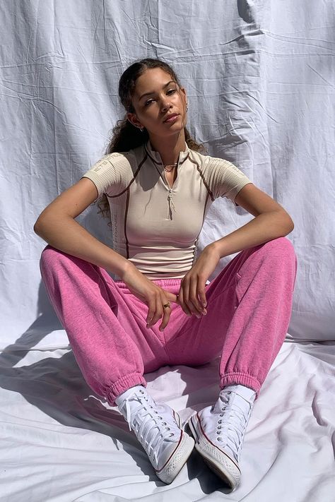 iets frans... Candy Pink Joggers | Urban Outfitters UK Pink Joggers Outfit, Iets Frans Joggers, Jogger Outfit, Athleisure Joggers, Pink Sweats, Pink Joggers, Joggers Track Pants, Joggers Outfit, Tie Dye Hoodie