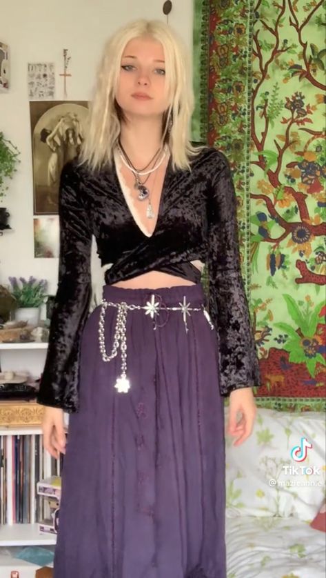 Whimsic Gothic, Water Witch Aesthetic Outfit, Whimsic Gothic Outfits, Water Witch Aesthetic, Whimsigoth Fits, Hippy Goth, Witch Aesthetic Outfit, Whimsigoth Aesthetic, Celestial Witch