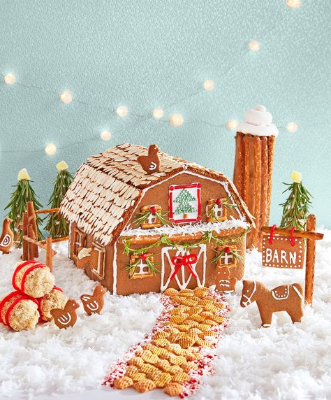 We're Obsessed With This Completely Edible Gingerbread Barn. Add a special touch to the holidays with a gingerbread house that's just your style. #GingerbreadBarnDIY #TexasStyleChristmasDecor Country Gingerbread House, Gingerbread Barn, Christmas Food Gift Baskets, Gingerbread Contest, Edible Holiday Gifts, Gingerbread House Ideas, Gingerbread Creations, Ginger Bread House Diy, Cool Gingerbread Houses