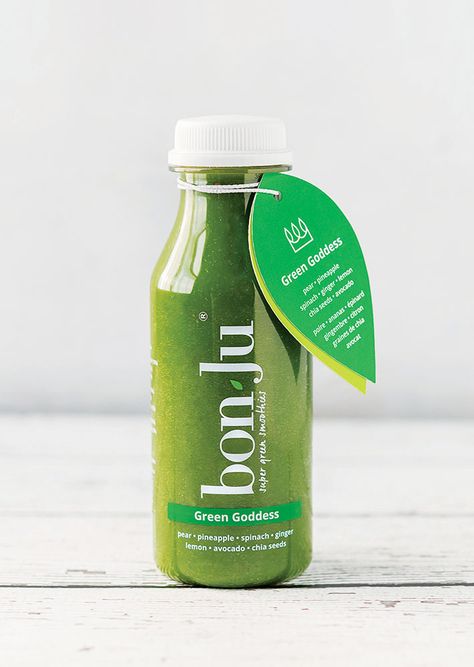 Juice Packaging Design Bottle, Juice Design Packaging, Smoothies Packaging, Smoothie Branding, Beverage Packaging Design, Smoothie Bottle, Fruit Juice Packaging, Salad Packaging, Super Green Smoothie