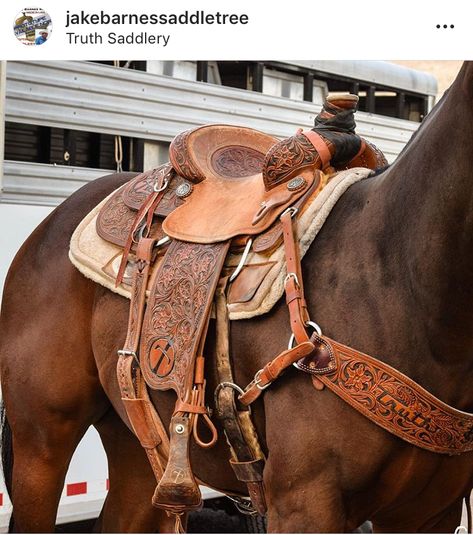 Barrel Racing Tack Rodeo, Equestrian Clothes, Pole Bending, Roping Saddles, Barrel Racing Saddles, Western Horse Saddles, Barrel Racing Tack, Barrel Racing Horses, Barrel Saddle