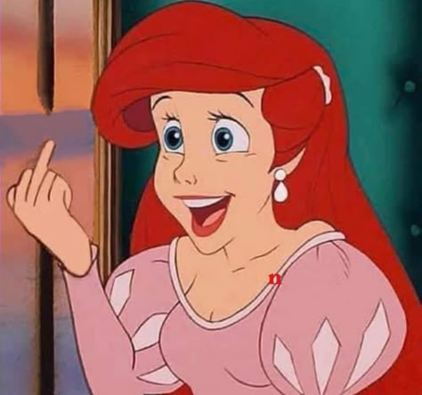 Best Disney Princess, Hilarious Stories, Disney Princess Outfits, Painting Cartoon, Hilarious Tweets, Paint Illustration, Best Tweets, Project Runway, Princess Outfits