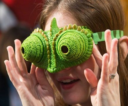 chameleon-vision-goggles Reptile Costume, Jungle Costume, Printing For Kids, Nat Geo Wild, Karma Chameleon, Shopping For Kids, Burning Man Costume, Wedge Pillow, Never Grow Old