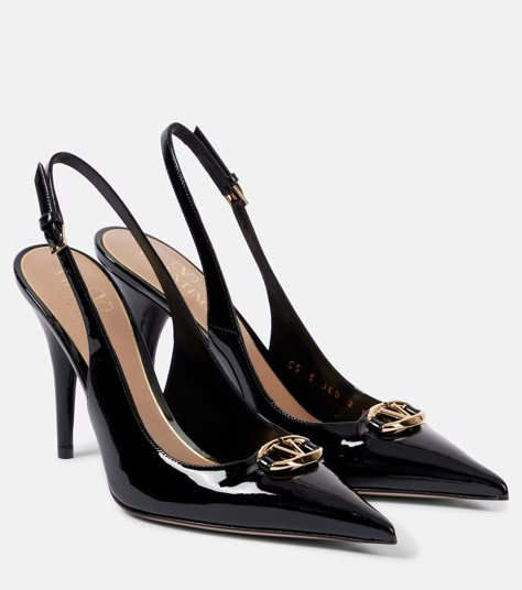 Heels Luxury, Pop Shoes, Minimal Shoes, Valentino Logo, Mid Heel Boots, V Logo, Valentino Garavani Shoes, Mid Heels Pumps, Mid Heel Sandals