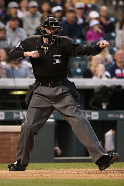 Lance Barrett, home plate umpire//APril 25, 2016 PIT at COL Umpire Baseball, Job References, Baseball Umpire, M50 Gas Mask, Job Reference, Home Plate, Baseball Pictures, Wonder Years, Baseball Women