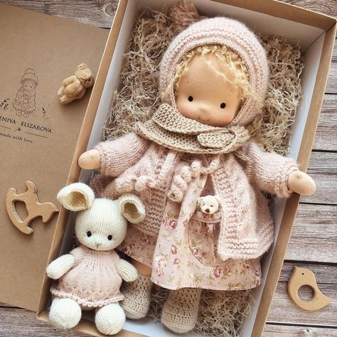 Dolls & toys by Evgeniya on Instagram: “☺️🎀” Christmas Ar, Boucle Yarn, Dress Up Dolls, Best Gifts For Her, Waldorf Doll, Waldorf Dolls, Christmas Gifts For Kids, Best Christmas Gifts, Diy Doll