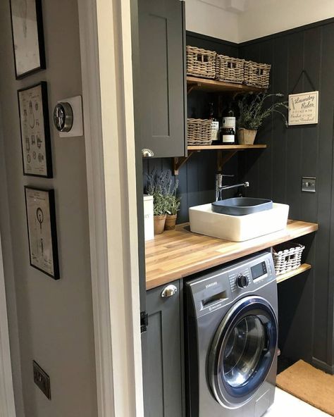 Frenchic❤Furniture Paint on Instagram: “Utility room goals! 😍 Utilities are a supremely practical space that are typically used to hide everything away and shut the door. But they…” Grey Utility Room, Wc Ideas Downstairs Loo, Wc Ideas, Small Downstairs Toilet, Small Utility Room, Utility Room Designs, Rustic Laundry Rooms, Dream Laundry Room, Laundry Room Layouts