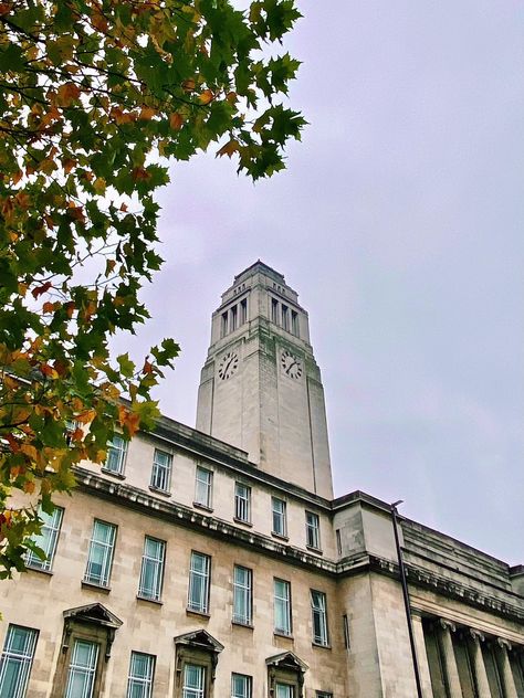 Uni Of Leeds, Vf Logo, University Chemistry, Leeds University, Graduation Photography Poses, Study Smarter, Uni Life, Graduation Photography, Life Board