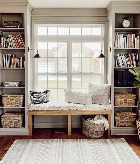 Reading Nook Window, Window Seat Design, Simple Farmhouse, Home Library Design, Cozy Reading Nook, Home Library, Window Seat, Front Room, Rooms Home Decor