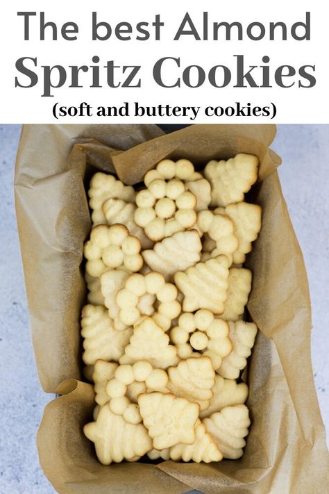 Almond Spritz Cookies, Cookie Press Recipes, Spritz Cookie Recipe, Spritz Cookies, Cookie Press, Xmas Cookies, Almond Cookies, Easy Cookie Recipes, Tea Cakes