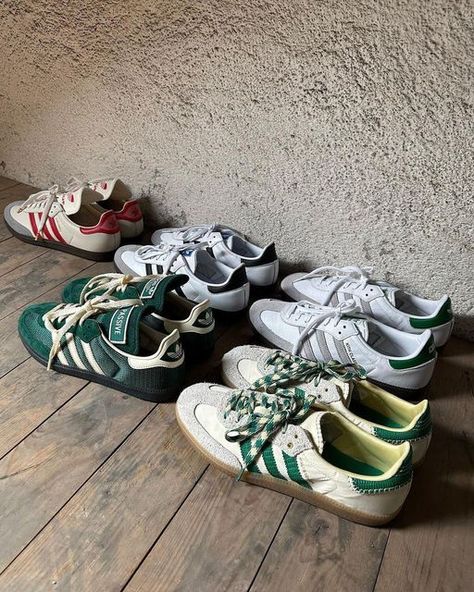 Samba Adidas, Adidas Outfit Shoes, Men's Adidas (men), Adidas Shoes Mens, Streetwear Shoes, Shoe Inspo, Aesthetic Shoes, Swag Shoes, Boys Sneakers