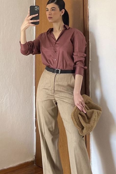 photo of person wearing earth tones Earth Tone Ootd, Earth Colors Outfit, Outfit Earth Tones, Earth Tones Outfit, Earth Tone Fashion, Earth Tone Clothes, Best Color Palettes, Plum Slate, Earth Tone Outfits