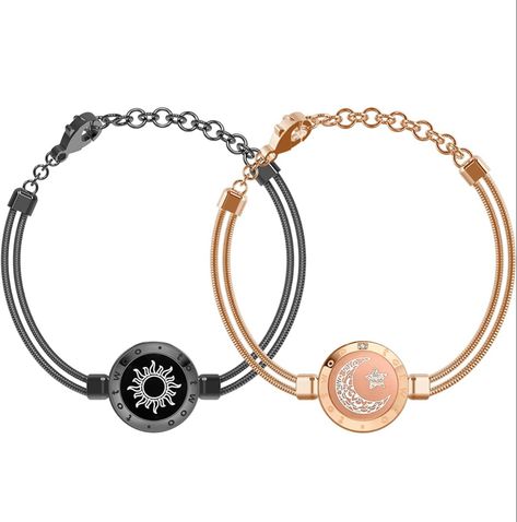 * No matter how far away from each other, you can keep in touch with her/him by totwoo couple bracelet. Simply tap your bracelet, the other one 's bracelet will vibrate and flash, knowing that you're thinking of him/her. Sensing the other one' s touch through vibration. The best gift for couples, family, kids and friends. * Through totwoo APP, you can send love messages to create surprises for your beloved; You can also enjoy private love space with your significant one in the app and share your Couple Bracelets Relationships, Couples Long Distance, Long Distance Relationship Bracelets, Long Distance Bracelets, Best Gifts For Couples, Bracelets For Couples, Distance Bracelets, Distance Relationship Gifts, Snapchat Streak