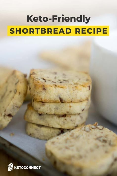 Keto Shortbread Cookies, Beach Foods, Keto Shortbread, Cookies With Pecans, Low Carb Cookies Recipes, Pecan Sandies, Keto Christmas Cookies, Keto Muffins, Keto Cookie Recipes