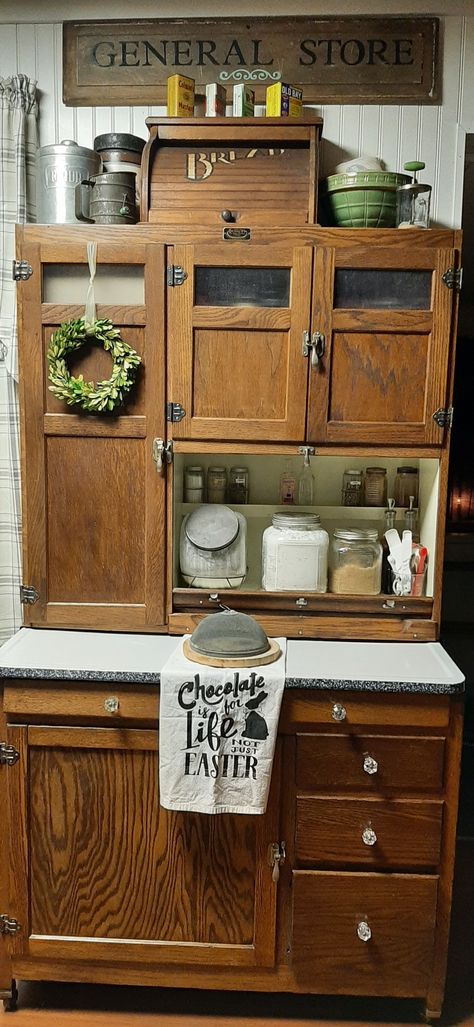 Hoosier Cabinet In Kitchen, Decorating Hoosier Cabinet, Vintage Hoosier Cabinet, How To Decorate A Hoosier Cabinet, Hoosier Cabinet Decor, Antique Hoosier Cabinet Makeover, Hoosier Cabinet Ideas Farmhouse, Hoosier Cabinet Decorating Ideas, Bakers Cabinet