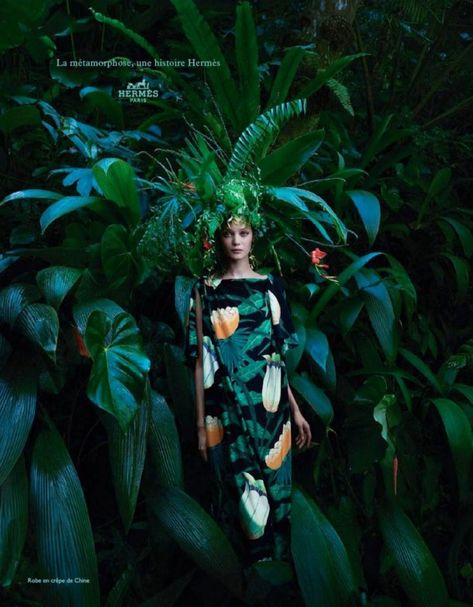 Diana Moldovan, Vogue Portugal, Mode Editorials, Christophe Lemaire, Carmen Miranda, Robert Mapplethorpe, Tropical Fashion, Summer Campaign, Digital Signage