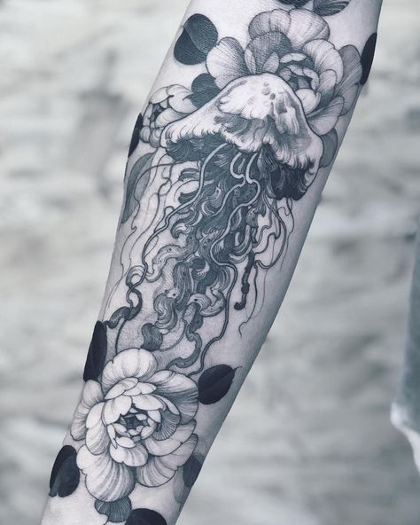 Tattoo artist Kubrick Ho, author's style color and black and grey oriental tattoo | Taiwan, Taipei Octopus Tattoo, Octopus, Tattoos For Women, Black And White, Tattoos, For Women, Flowers, White, Black