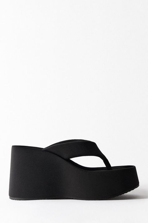 Zara NEOPRENE WEDGE SANDALS Platform Wedge Sandals, Platform Wedge, Platform Wedges, Wedge Sandals, Slides, Wedges, Casual Outfits, Zara, Sandals