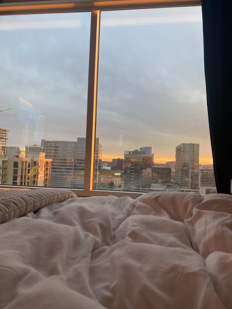 Cozy Sunrise in Bed Sleepy Morning Aesthetic, Bed Morning Aesthetic, Bedroom Sunrise Aesthetic, Sunrise In Bedroom, Bedroom In The Morning, Natural Sunlight Bedroom, Apartment Bedroom Big Windows, Morning Bedroom, Early Morning Aesthetic Bed