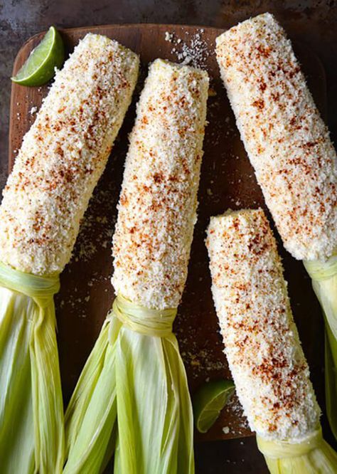 10 Insanely Delicious Ways to Eat Corn on the Cob This Summer Garlic Corn On The Cob, Garlic Corn, Just A Taste, Mexican Corn, Corn On The Cob, Corn Recipes, Grilled Corn, Side Recipes, Veggie Sides