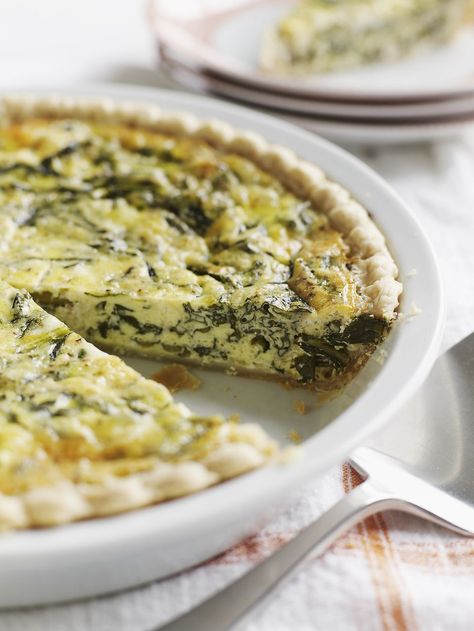 Gluten-Free Spinach Quiche Recipe Ham And Swiss Quiche, Mushroom And Spinach Quiche, Best Quiche, Best Quiche Recipes, Spinach Quiche Recipes, Spinach Quiche, Gluten Free Oatmeal, Quiche Recipe, Look Plus Size