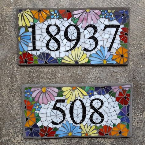 Custom Glass Mosaic Home Address Sign | Joannedaschel.com Mosaic Tiles Crafts, Mosaic Home, Mosaic Art Diy, Mosaic Pots, Mosaic Garden Art, Mosaic Art Projects, Mosaic Stained, Mosaic Tile Art, Mosaic Flowers