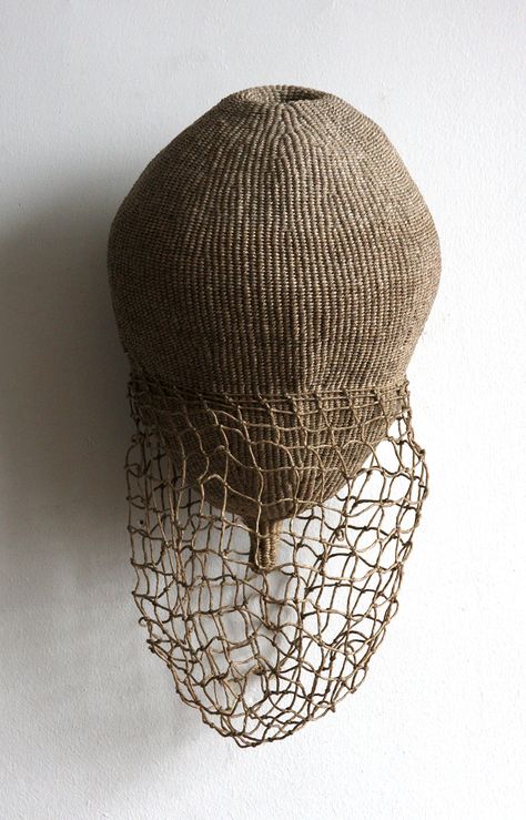 Fiber Sculpture, Textile Sculpture, Art Brut, Wire Sculpture, Sculpture Installation, Wire Mesh, Art Textile, Soft Sculpture, Crochet Art