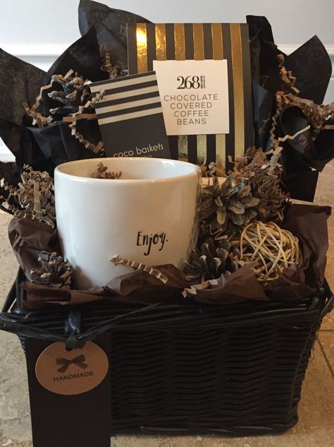 Black And Gold Gift Basket, Kraft Paper Christmas Wrapping, Chubby Puppies, Luxury Gift Basket, Chocolate Covered Coffee Beans, Black And Gold Theme, Housewarming Gift Baskets, Black Basket, Raffle Baskets