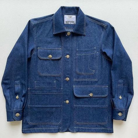 Casual for man ⚓ on Instagram: "🥁 🥁 🥁 🥁 🥁 🥁 🥁 🥁 🥁 🥁 🥁 - MASTERPIECE by @tonyshirtmakers - Medium Wash Denim Chore Coat - - Tony’s Light Wash Denim Safari Jacket was the starting inspiration for this piece. We stayed true to the contrast stitching and weight of denim, but took another direction into heritage chore coat territory. The final design features asymmetrical patch and flap pockets and a balance of curved and sharp details. Finished with matte light horn buttons. - #washdenim Men With Street Style, Mens Designer Shirts, Country Fashion, Boys Denim, Chore Coat, Safari Jacket, Weird Fashion, Workwear Jacket, Chore Jacket