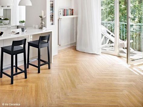 Faux Parquet, Interior Inspiration, Dining Bench, Breakfast Bar, Sweet Home, Room Divider, Layout, Flooring, Interior Design