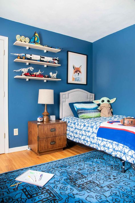 Light Blue Room, Boys Room Decor Ideas, Boys Bedroom Paint Color, Man Bedroom Ideas, Bedroom Navy Blue, Boys Room Paint Colors, Clare Paint, Bright Blue Paint, Boys Room Colors