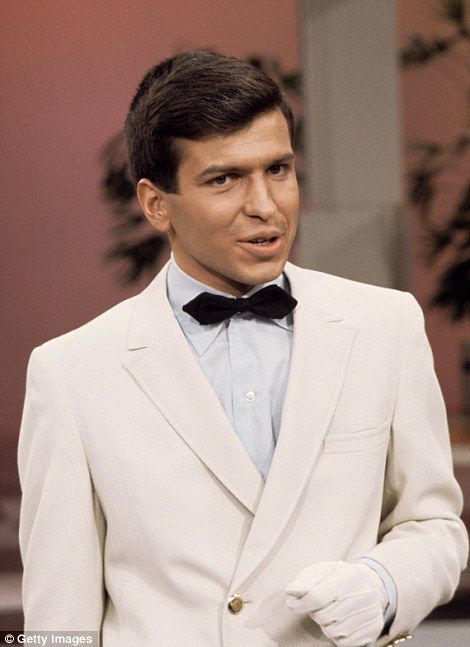 Mia Farrow and Nancy Sinatra have led the tributes to Frank Sinatra Jr. who died of a heart attack on Wednesday while on tour in Daytona Beach, Florida. Frank Sinatra Jr, Sister Nancy, Father Songs, Mia Farrow, Nancy Sinatra, Daytona Beach Florida, Rat Pack, Raquel Welch, Loving Memory