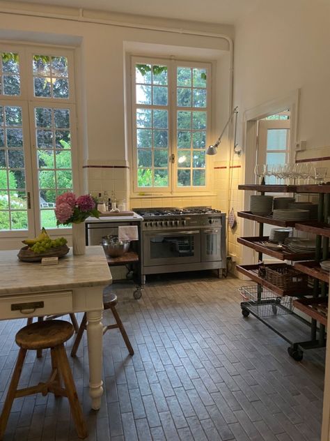 Rainy Kitchen Aesthetic, European Countryside Interior Design, Old School House Aesthetic, House In Italy Italian Villa, Italian Villa Aesthetic Interior, Small Italian House Interior, Italy Home Aesthetic, In The Kitchen Aesthetic, Italy Apartment Aesthetic