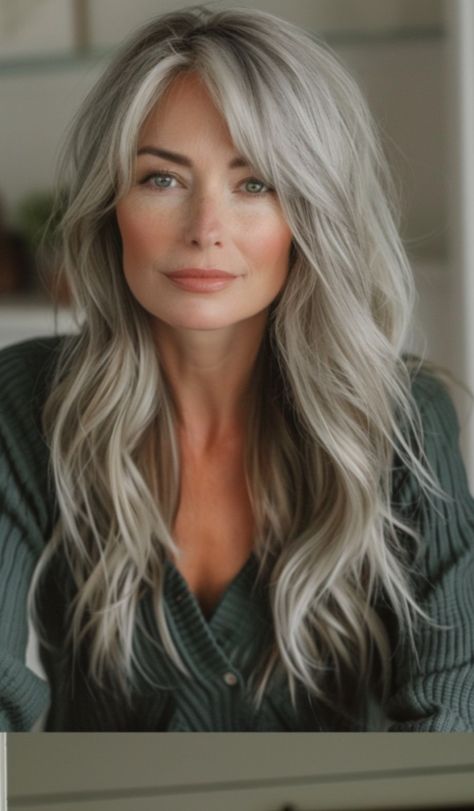 Long Grey Hair, Long Hair Older Women, Long Silver Hair, Gorgeous Gray Hair, Grey Hair Inspiration, Haircuts For Women Over 50, 50 Hair, Hairstyles And Haircuts, Hairstyles For Layered Hair