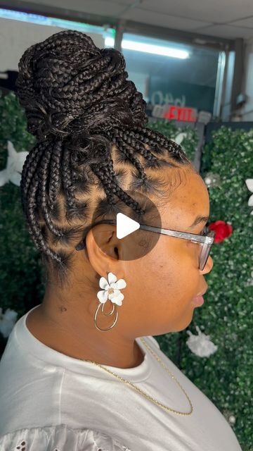 Beauty Vibes📍Deland Fl | Hairstylist on Instagram: "✨ Box Braids with bun hairstyle… She is giving beauty vibes! 😍 

✨This hairstyle will help keep my client cool and comfortable to wear while living in this Florida🌴 heat, IYKYK. I don’t remember it being this hot growing up and while playing outside in this weather, this is something else 🥵😂…..But, Box Braids is one of the top hairstyles women choose to wear during the summer. This is considered as a protective hairstyle. It allows the scalp to breathe and provide you the versatility for hairstyling without too much manipulation. 

✨ Are you looking for a braider? 

✨Are you interested in trying out “The Bun” hairstyle? 

✨Click the link in my bio section of my profile and book your seat now! 

✨ Feel free to DM for more information. Protective Hairstyle, Top Hairstyles, Plaits, Protective Styles, Box Braids, Bun Hairstyles, Healthy Hair, Locs, Hair Hacks