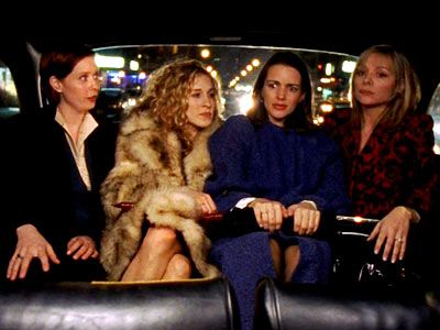 No matter who broke your heart, or how long it takes to heal, you'll never get through it without your friends. Samantha Jones, Mr Big, City Vibe, Cozy Feeling, Sarah Jessica Parker, Carrie Bradshaw, City Aesthetic, City Girl, New Yorker