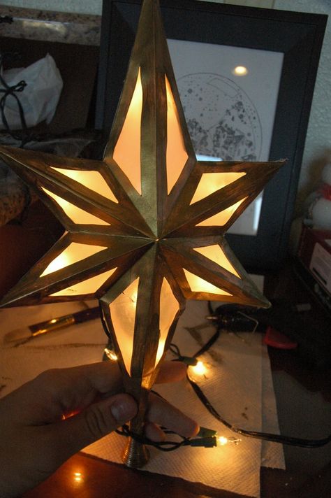 Diy Star For Christmas Tree Topper, Christmas Tree Topper Craft, Lighted Star Tree Topper, 6 Pointed Star, Diy Tree Topper, Bethlehem Star, White Christmas Lights, Diy Christmas Tree Topper, Internet Friends