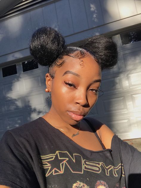 2 buns hairstyle 2 Buns, Two Buns Hairstyle, Black Hair Bun, Half Bun Hairstyles, Cute Bun Hairstyles, Curly Bun Hairstyles, Hair Weave, Short Hair Bun, Low Bun Hairstyles