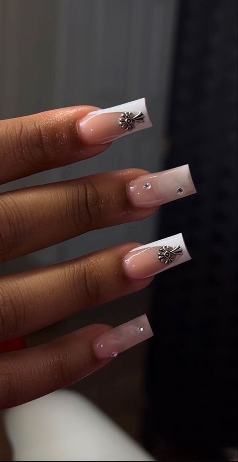 Nails Painted, Nail Trend, Colored Acrylic Nails, Girly Acrylic Nails, French Tip Acrylic Nails, Simple Acrylic Nails, French Acrylic Nails, Classy Acrylic Nails, Short Square Acrylic Nails