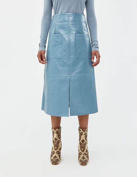 Mijeong Park Patent Faux Leather Skirt in Dusty Blue Blue Leather Skirt, Winter Jackets Women Parka, Column Skirt, Fashion To Figure, Chic Leather, Black Crane, Leather Skirts, Street Style Trends, Runway Trends