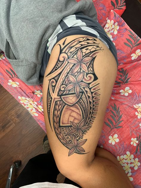 Side Body Tattoos, Polynesian Tattoos Women, Polynesian Tattoo Designs, Women Tattoos, Woman Tattoo, Tattoo Ideas For Men, Pretty Tattoos For Women, Tattoos For Black Skin, Leg Tattoos Women