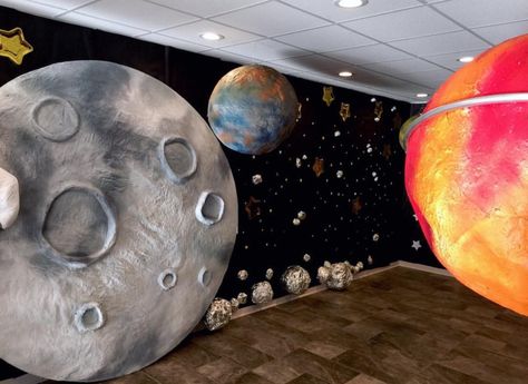 Paper Mache Planets, Cardboard Rocket, Diy Paper Mache, Lifeway Vbs, Space Theme Party, Outer Space Party, Outer Space Theme, Vbs Themes, Space Birthday Party