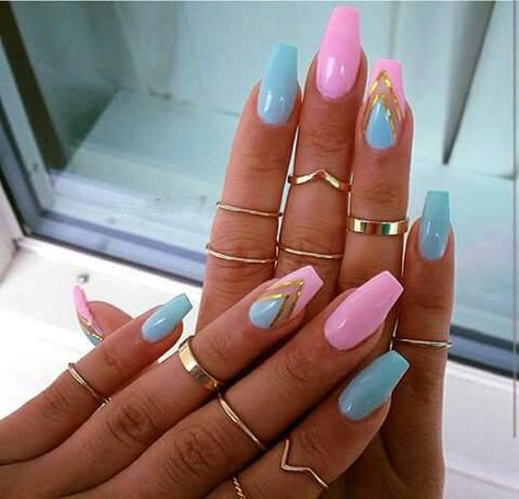 Blue And Pink Nails, Pink Blue Nails, Gender Reveal Nails, Nails 2017, Nail Polish Trends, Spring Nail Art, Beautiful Nail Designs, Coffin Nails Designs, Nail Arts