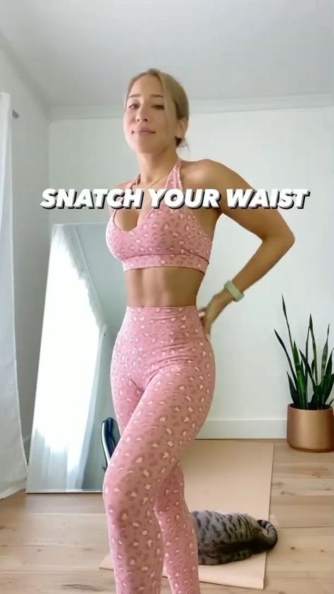 @bikinitoned shared a video on Instagram: “Snatch your waist ⌛️ do this 3x per week! ▪️vacuums at the end is something I also try to do every day, this trains your transverse…” • Sep 12, 2021 at 4:38pm UTC Toned Waist Workout, Small Waist Workout, Body Workout Plan, Weight Workout Plan, Waist Workout, Gym Workout Videos, Gym Workout For Beginners, Workout Ideas, Gym Workout Tips