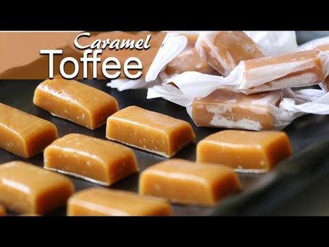 To make chewy caramel toffee at home, follow this simple and easy recipe video by… The post Chewy Caramel Toffee Recipe appeared first on Recipe book. Toffee Peanuts Recipe, Caramel Toffee Recipe, Toffee Apples Recipe, Homemade Toffee Recipe, Ritz Cracker Toffee, Torrone Recipe, Toffee Dip, Chewy Toffee, Chewy Caramel