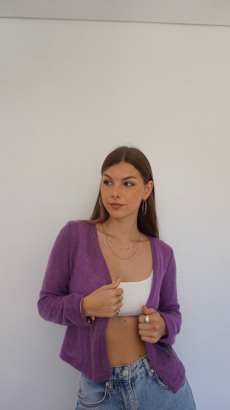 Vintage, vintage outfits, vintage retro, vintage aesthetic, retro fashion, retro aesthetic, retro outfits, second hand clothes, 90s fashion, 90s aesthetic, 90s outfit, 2000s fashion, 2000s aesthetic, 2000s vibes, sustainable fashion, Etsy, Depop, ASOS marketplace Cardigan, cropped cardigan, purple cardigan, cardigan outfit Aesthetic 90s Outfit, Outfits Vintage Retro, Retro Vintage Aesthetic, Vintage Aesthetic Retro, Aesthetic 2000s, Fashion 2000s, Cardigan Purple, Aesthetic 90s, Outfits Vintage