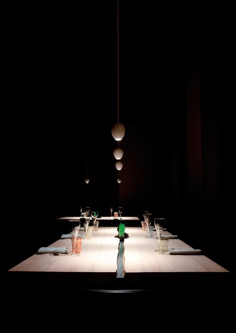 Dinning Lighting, Restaurant Pendant Light, Arch Interior, Camera Obscura, Restaurant Lighting, Ceiling Hanging, Black Bar, Sushi Bar, Hotel Bar