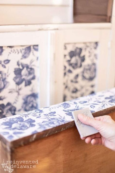 Decoupage Paper for Furniture | Hometalk Diy Decoupage Furniture, How To Decoupage Furniture, Diy Furniture Makeover Projects, Easy Diy Furniture, Diy Furniture Makeover, Decoupage Wood, Decoupage Furniture, Diy Furniture Easy, Furniture Restoration