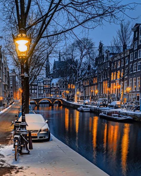 Official Instagram.Amsterdam🇳🇱 on Instagram: “#AmsterdamGram 🚩 Like in a dream 💙☃️ If you like , subscribe 👉 @amsterdam_gram ✅ 📷: @n0ramaria” Amsterdam Tourist Attractions, Best Hotels In Greece, Amsterdam Attractions, Greece Hotels, Winter Szenen, Winter Scenery, Amsterdam Netherlands, Air France, Winter Pictures