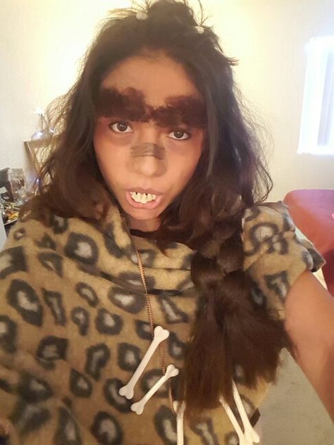 Cavewoman costume for Halloween. Using liquid latex to raise browbone, added crepe hair with spirit gum. Rotten teeth, leopard print. DIY Halloween costume Caveman Costume Diy, Prehistoric Costume, Caveman Makeup, Cave Woman Costume Diy, Cavewoman Makeup, Caveman Halloween Costume, Cavegirl Costume, Caveman Party, Caveman Costume